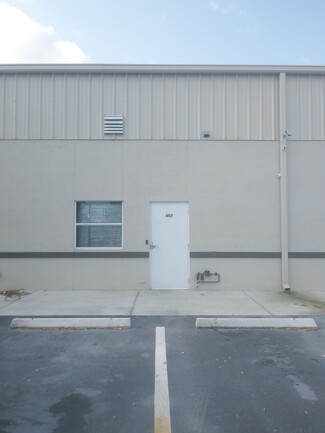 More details for 2787 N Airport Rd, Fort Myers, FL - Flex for Lease