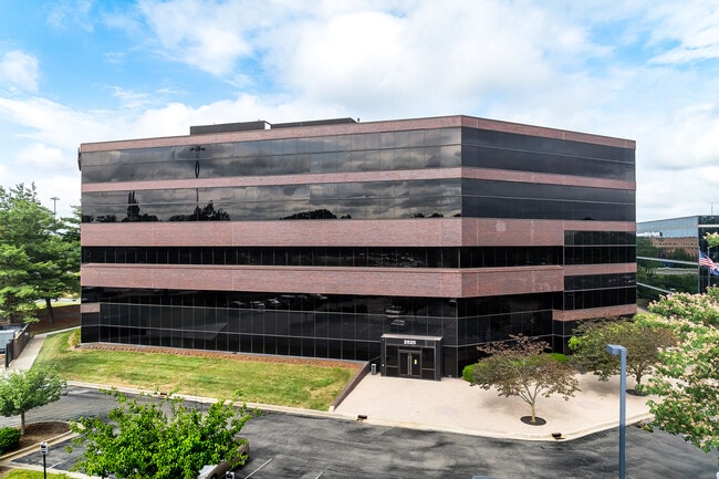 More details for 2525 Harrodsburg Rd, Lexington, KY - Office for Lease