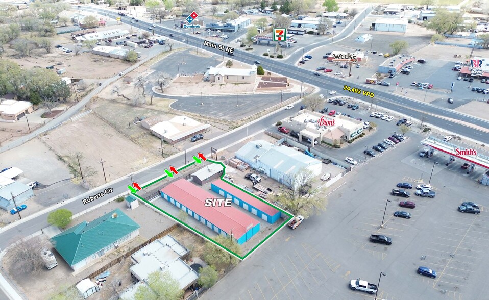 8 Roberts Cir NE, Los Lunas, NM for sale - Building Photo - Image 2 of 7