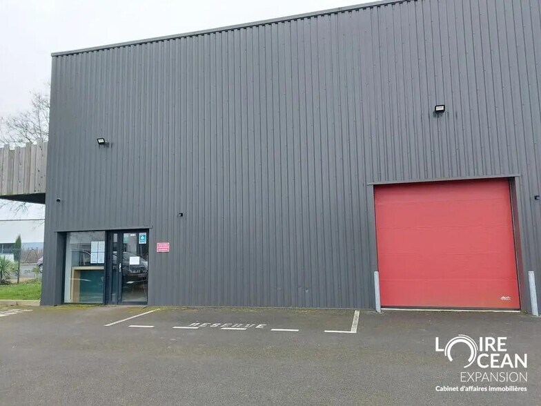 Flex in Nantes for lease - Building Photo - Image 2 of 5