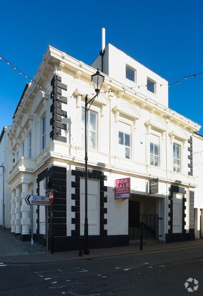 24-26 Senhouse St, Maryport for sale - Primary Photo - Image 1 of 1