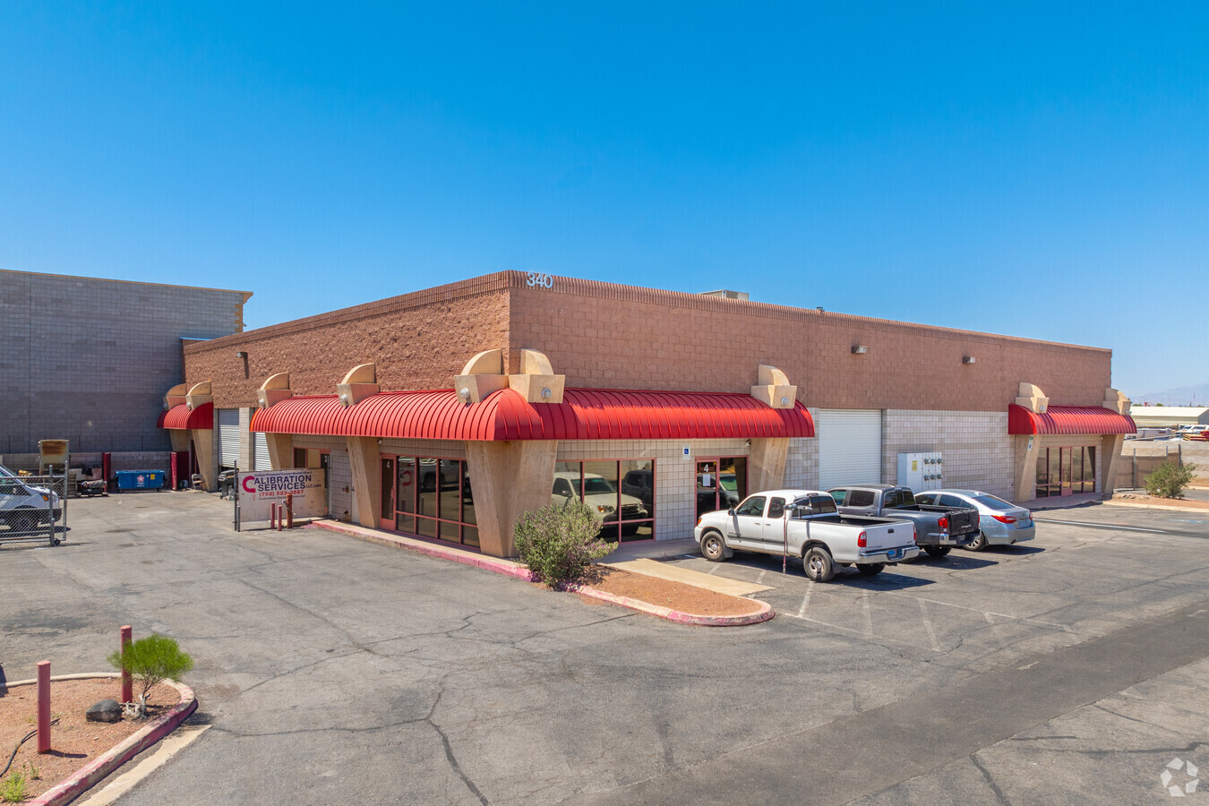 340-342 Sunpac Ct, Henderson, NV for sale Building Photo- Image 1 of 4