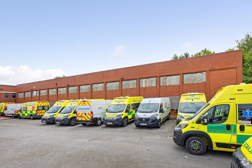 Brunel Rd, Wakefield for lease - Primary Photo - Image 1 of 4
