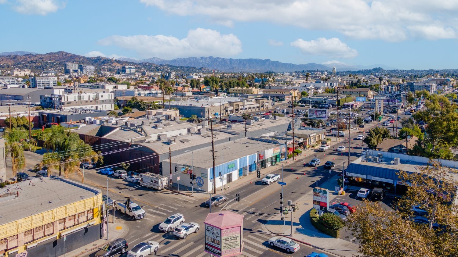 5865-5871 Melrose Ave, Los Angeles, CA for lease Building Photo- Image 1 of 9
