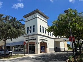 15501-15519 NW 67th Ave, Miami Lakes, FL for lease Interior Photo- Image 1 of 3