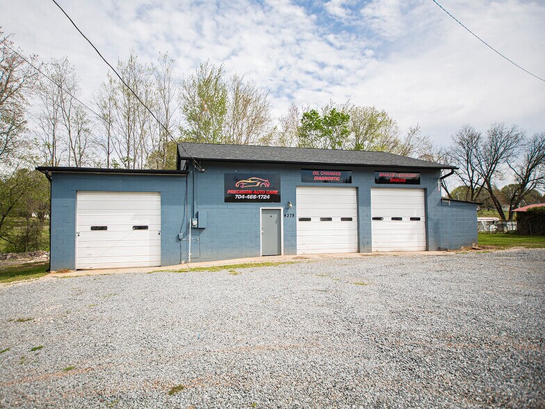 4378 Dallas Cherryville Hwy, Bessemer City, NC 28016