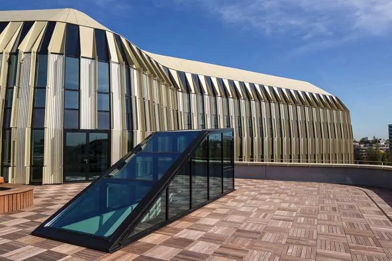 14 Mail Du Commandant Cousteau, Massy for sale - Building Photo - Image 2 of 9