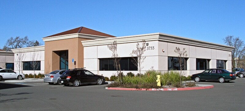 3755 Brickway Blvd, Santa Rosa, CA for lease - Building Photo - Image 2 of 4