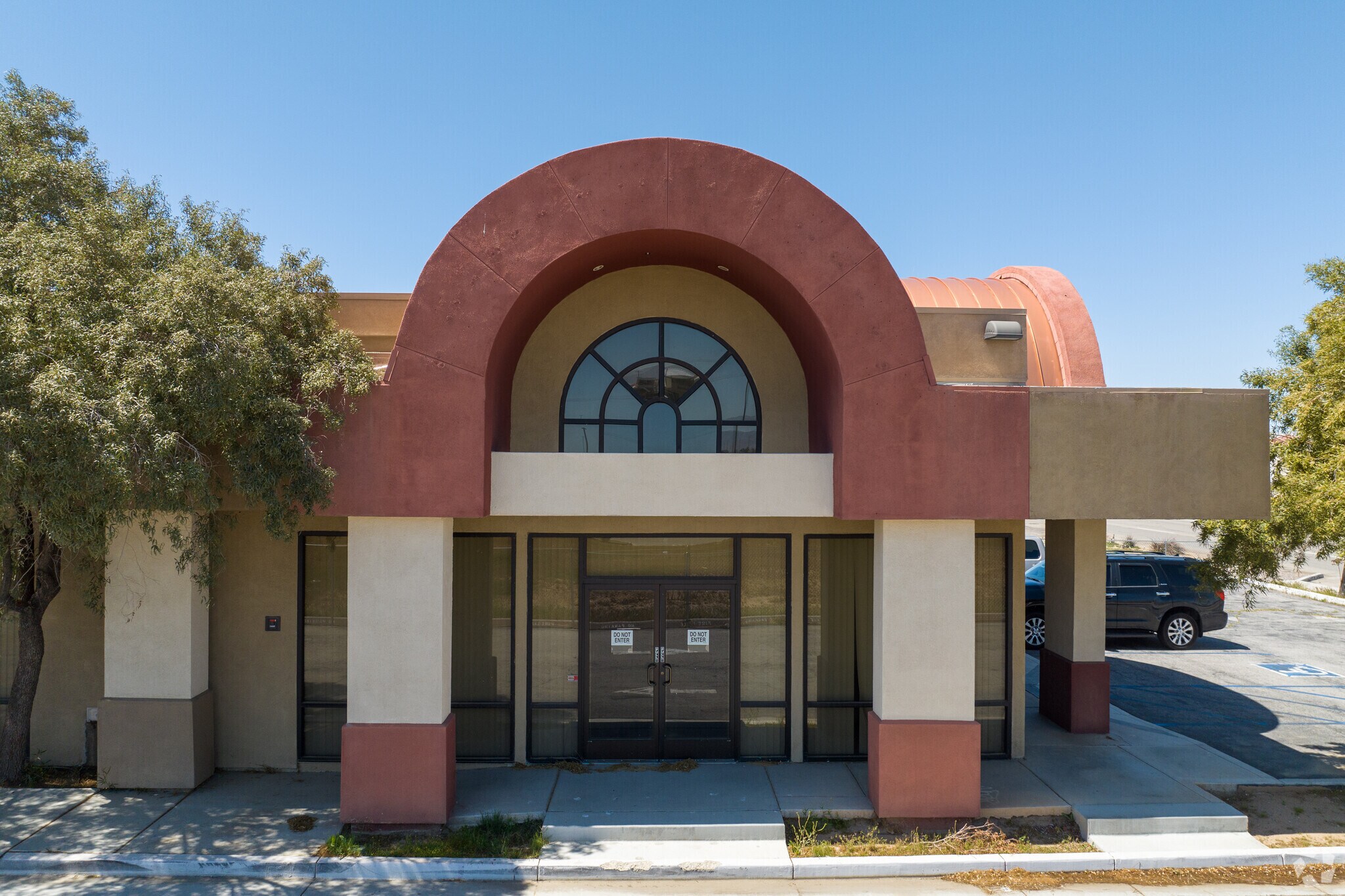 15255 Bear Valley Rd, Hesperia, CA 92345 - Retail for Sale | LoopNet