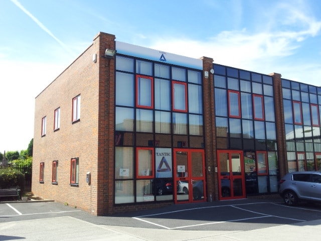 176-178 Berkhampstead Rd, Chesham for sale Primary Photo- Image 1 of 1