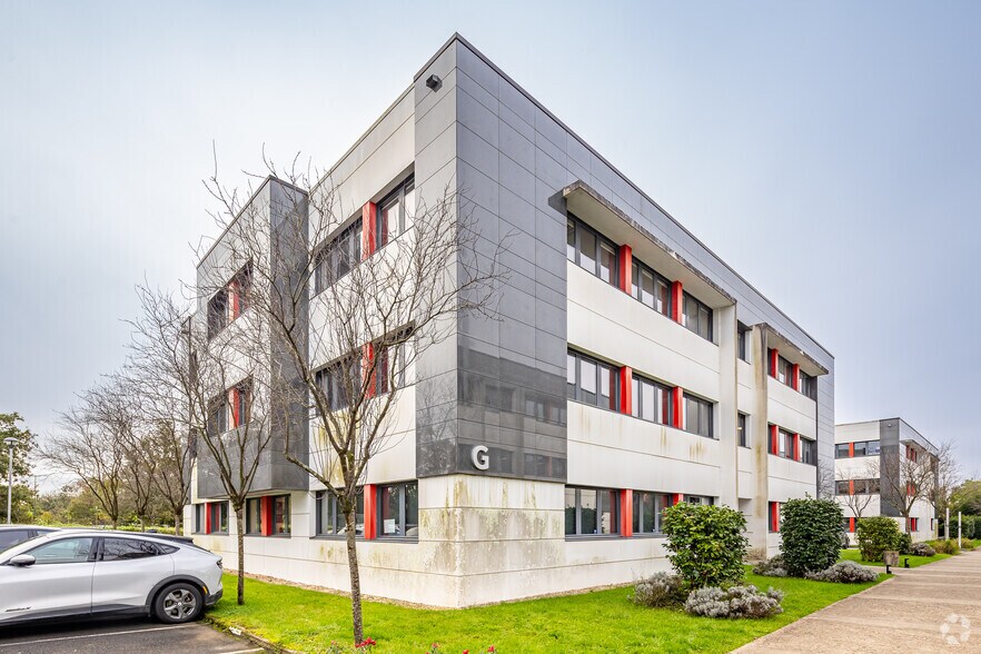 275 Boulevard Marcel Paul, Saint-Herblain for lease - Primary Photo - Image 1 of 9