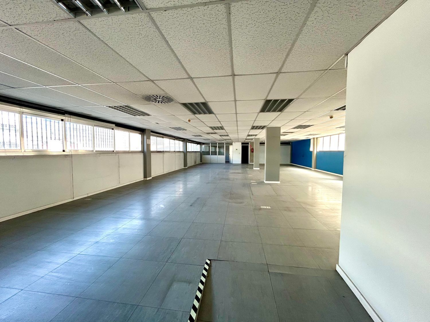 Office in Alcobendas, Madrid for lease Interior Photo- Image 1 of 14