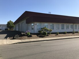 4224 W 7th Ave, Eugene OR - Warehouse