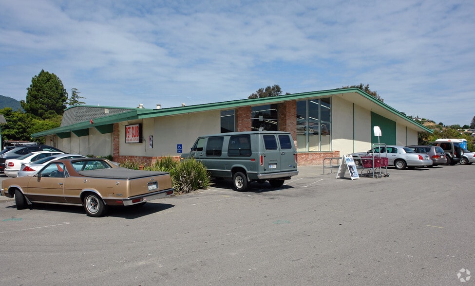 502-518 Tamalpais Dr, Corte Madera, CA for lease - Primary Photo - Image 2 of 8