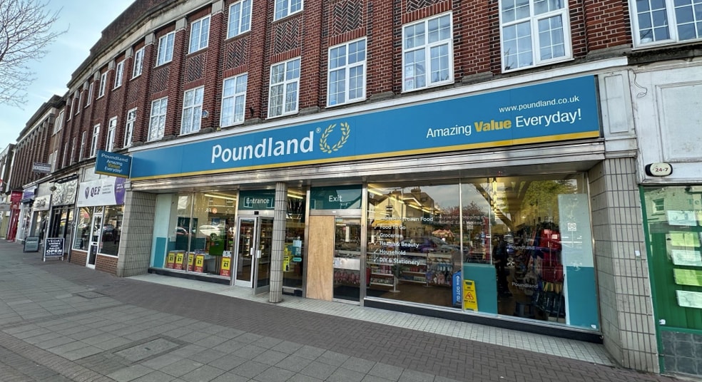 136 Walton Rd, East Molesey for lease - Primary Photo - Image 1 of 3