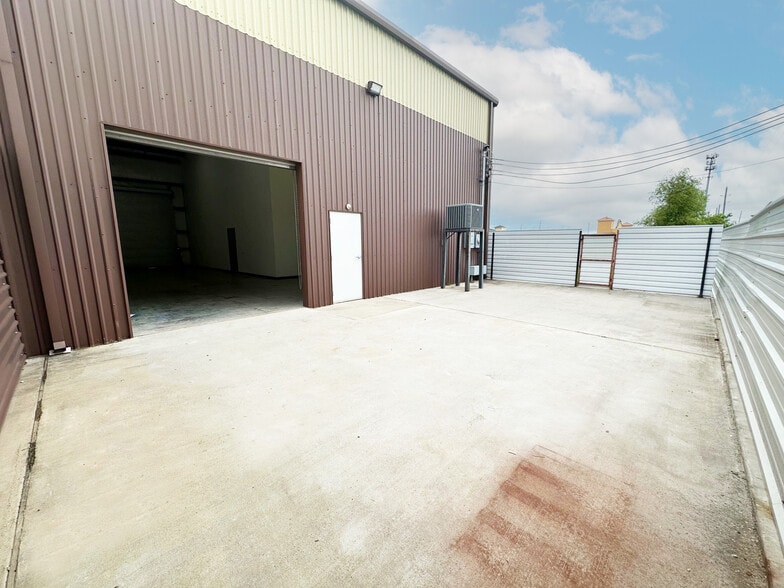 13486 FM 529 Rd, Houston, TX for lease - Building Photo - Image 2 of 5