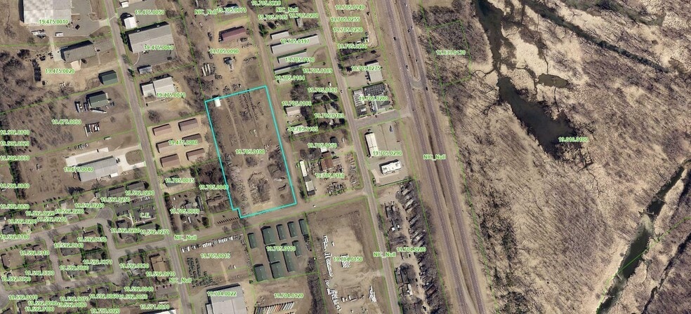 1716 N 3rd St, Saint Peter, MN for lease - Aerial - Image 1 of 2