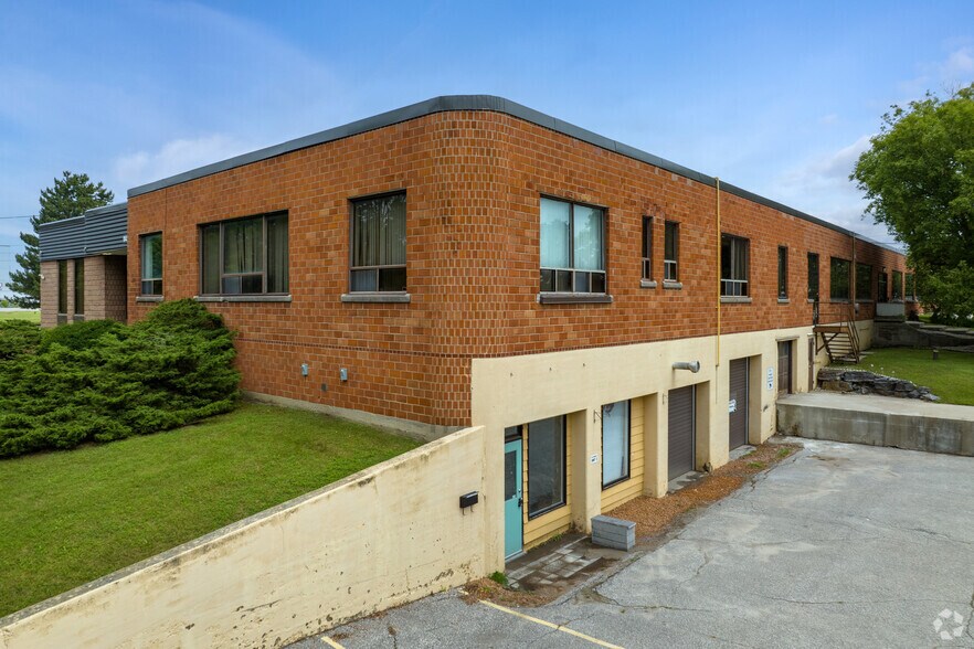 155 Edward St, Aurora, ON for sale - Primary Photo - Image 1 of 1