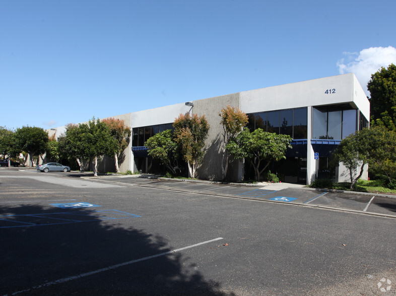 412 Calle San Pablo, Camarillo, CA for lease - Building Photo - Image 2 of 9