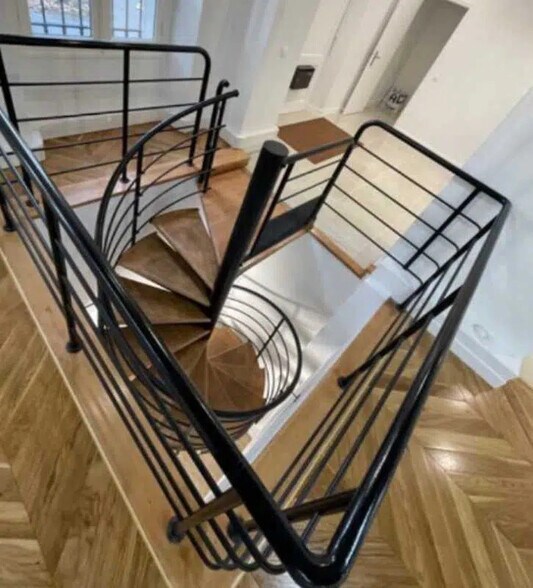 Retail in Paris for lease - Interior Photo - Image 3 of 14