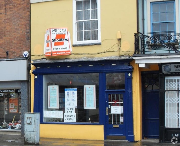 16 Market Pl, Melton Mowbray for lease - Primary Photo - Image 1 of 2