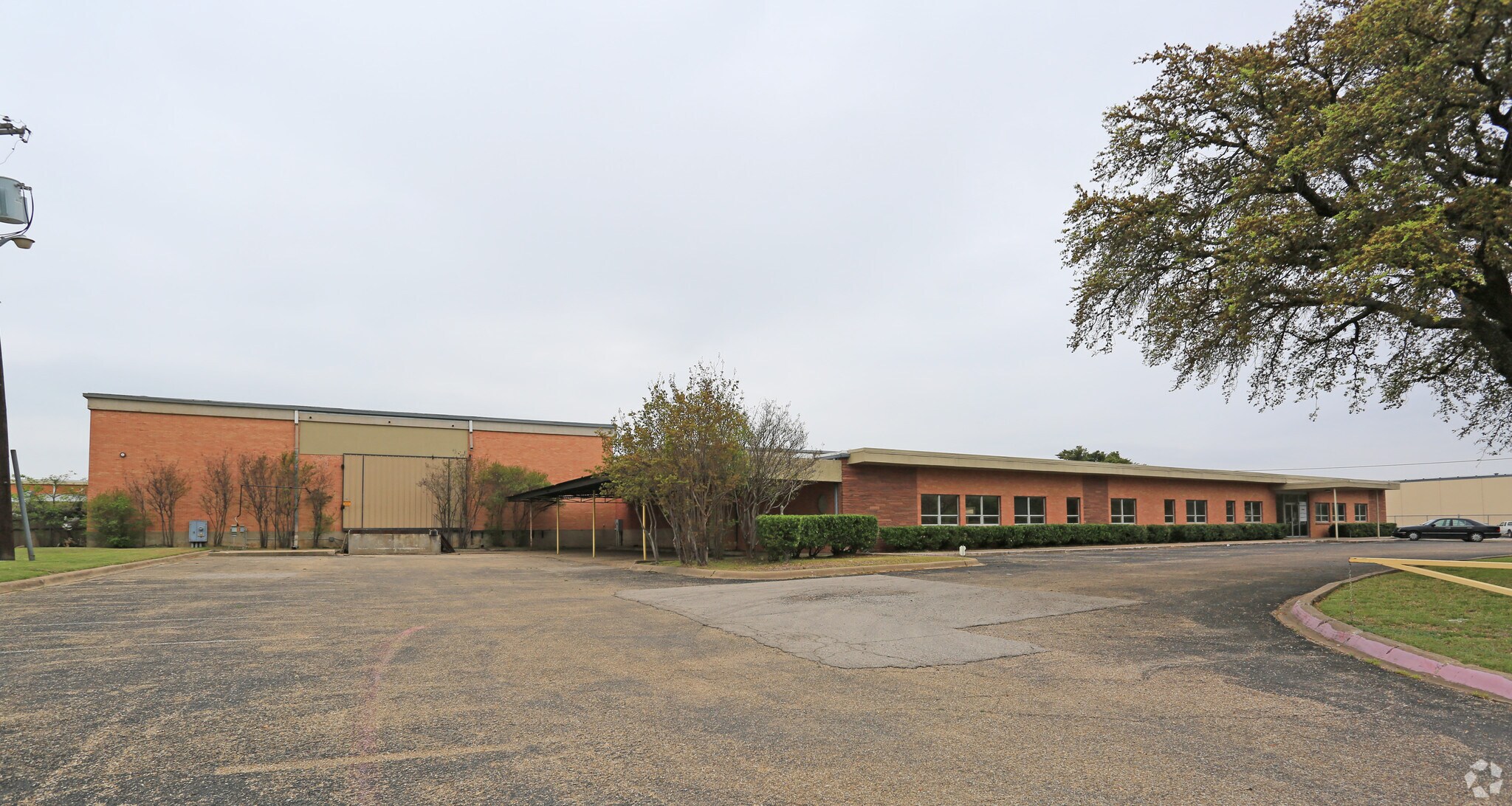 2930 Hansboro Ave, Dallas, TX for sale Primary Photo- Image 1 of 1