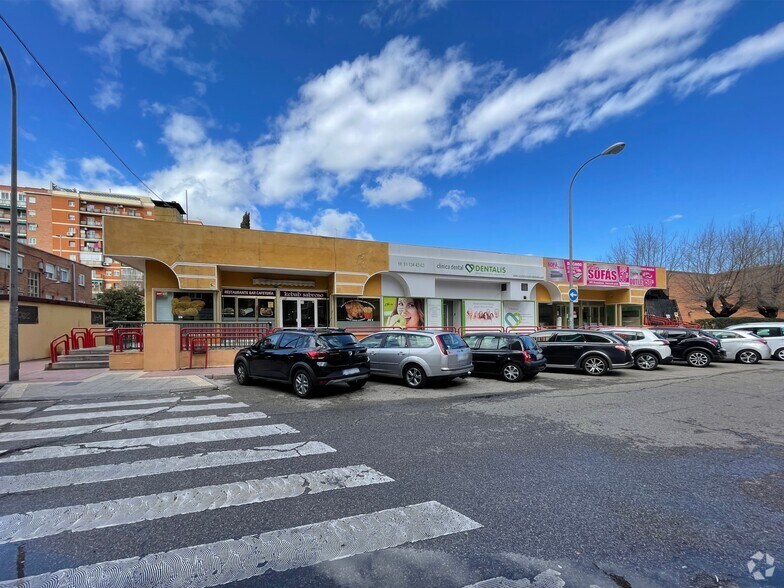 Calle Via Complutense, 70, Alcalá de Henares, Madrid for sale - Primary Photo - Image 1 of 1