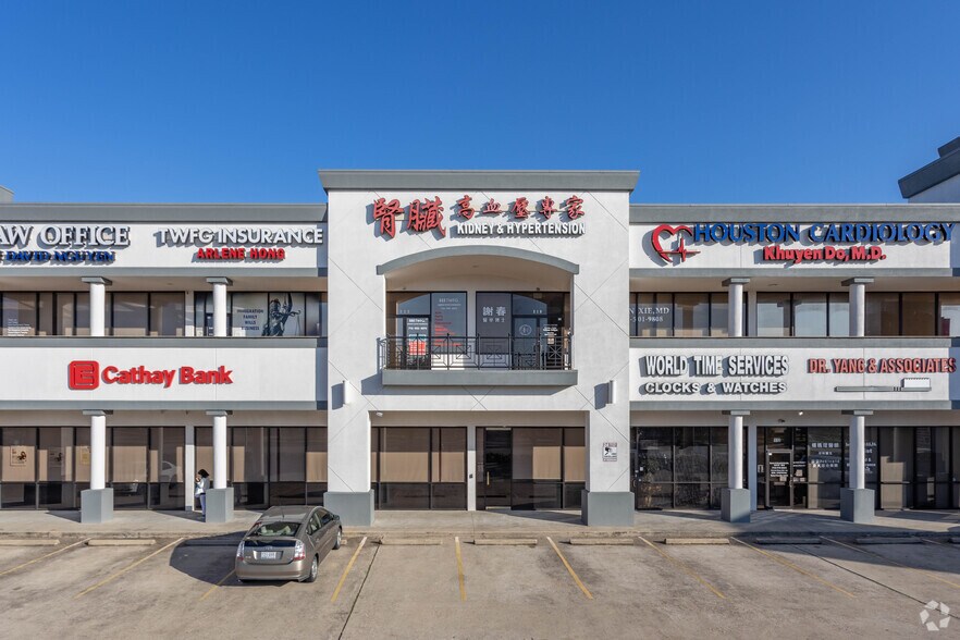 9440 Bellaire Blvd, Houston, TX for lease - Building Photo - Image 3 of 11