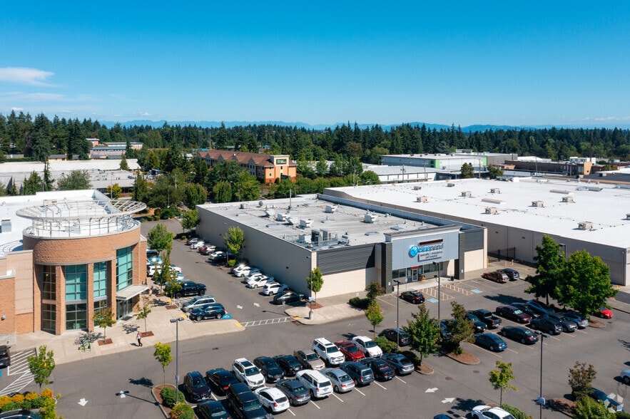 13240 Aurora Ave N, Seattle, WA for lease - Building Photo - Image 3 of 4