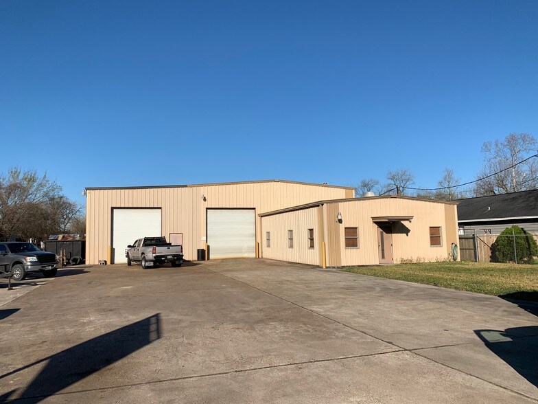 14131 Henry Rd, Houston, TX for sale - Primary Photo - Image 1 of 1