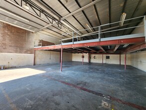 1806 Homerule St, Honolulu, HI for lease Interior Photo- Image 2 of 11