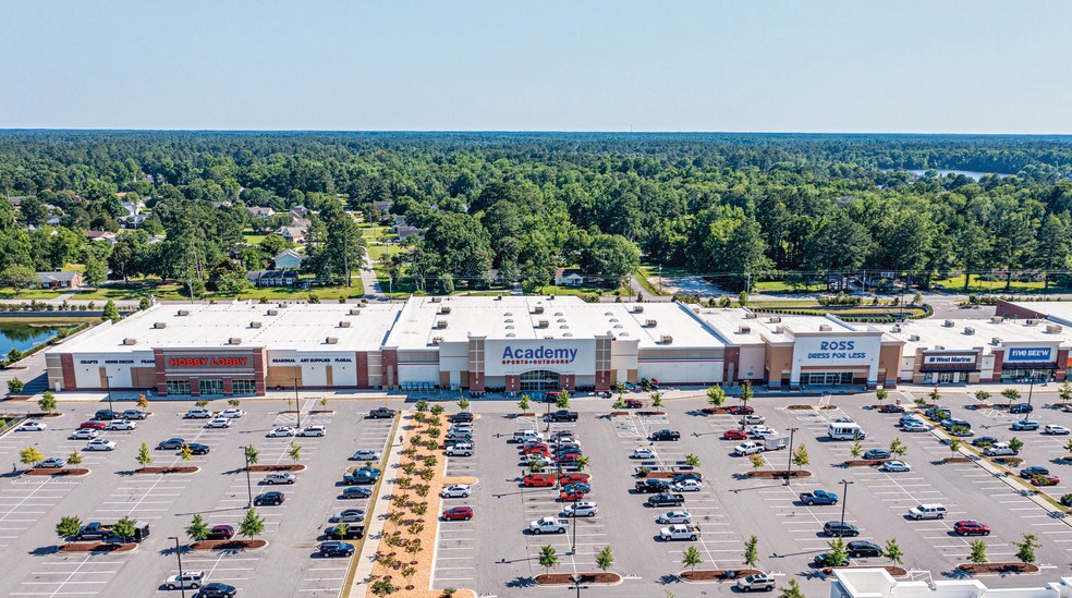 3511-3553 M L King Jr Blvd, New Bern, NC for sale - Building Photo - Image 1 of 1