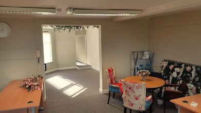 2 Albert Rd, Ripley for lease Building Photo- Image 1 of 2