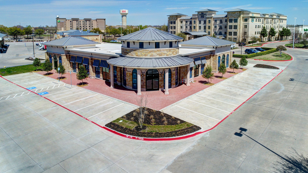 3266 Parkwood Blvd, Frisco, TX for sale - Building Photo - Image 1 of 1