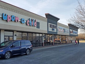 7035-7401 E 96th St, Indianapolis, IN for lease Building Photo- Image 1 of 5