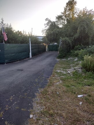 More details for 1640 Veterans Memorial Hwy, Islandia, NY - Land for Sale