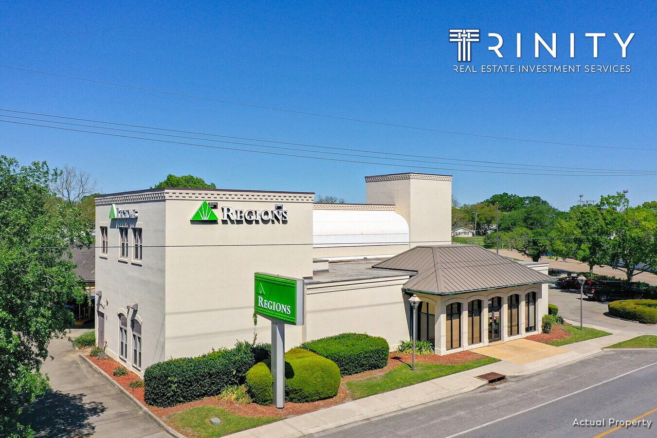 1980 W Main St, Lutcher, LA 70071