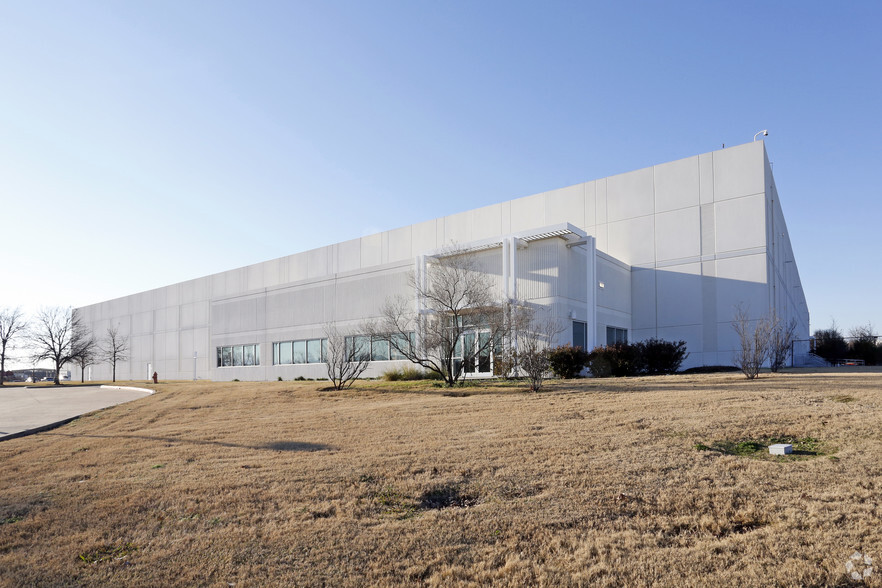 186 Intermodal Pky, Fort Worth, TX for sale - Primary Photo - Image 1 of 1