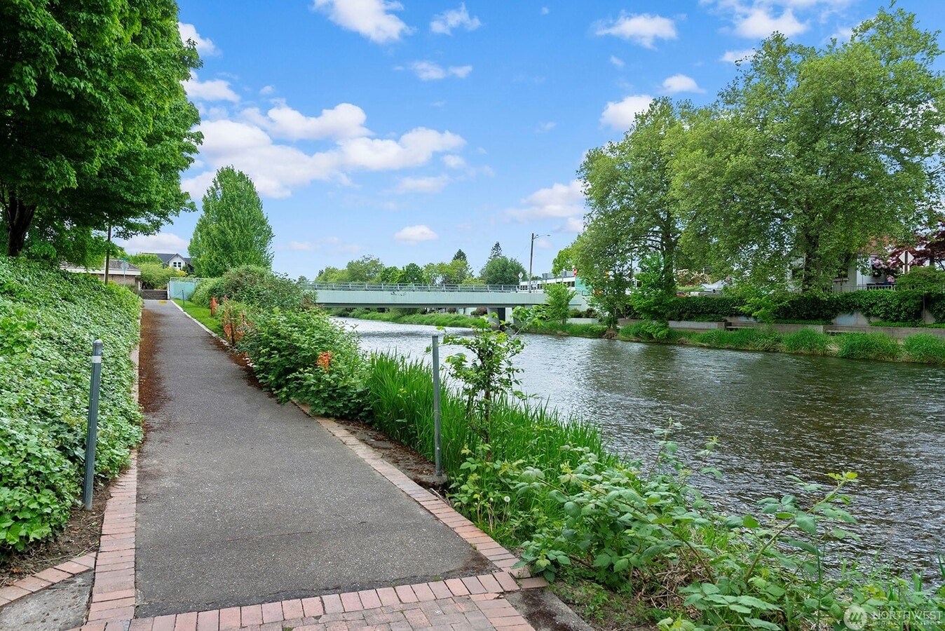 View Photo