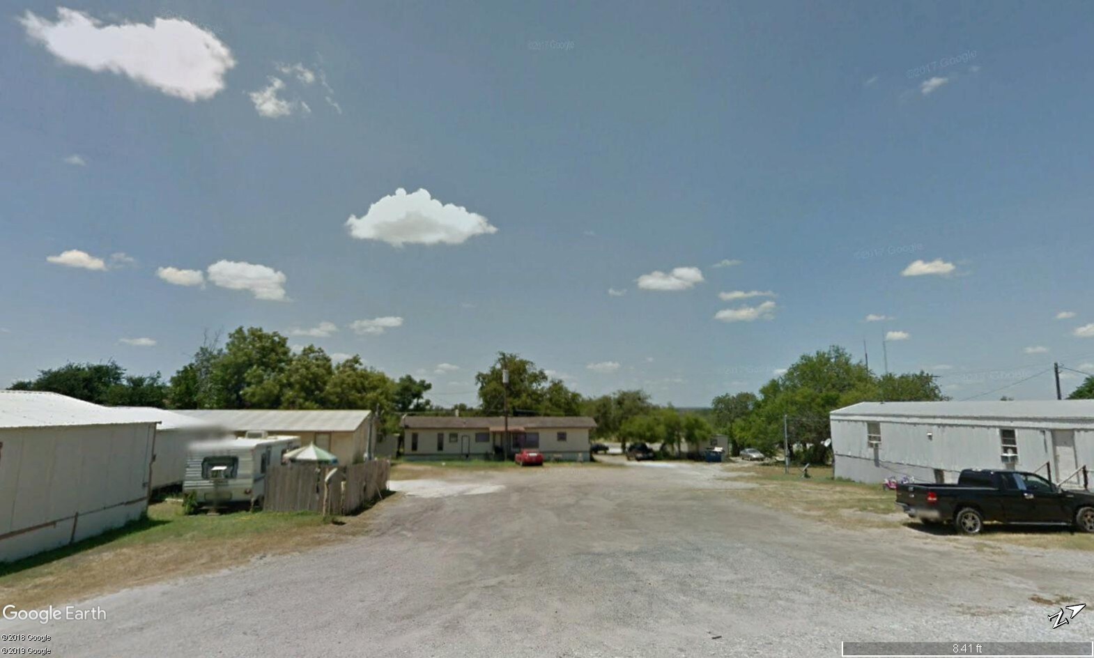 1404 N Harborth Ave, Three Rivers, TX 78071 Highway 281 Three
