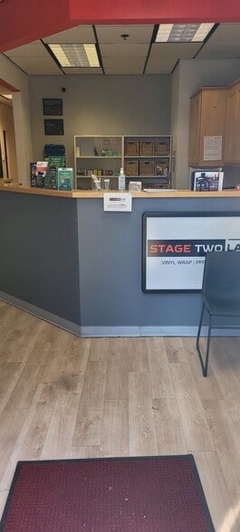 601 Commerce Dr, Roseville, CA for lease - Building Photo - Image 2 of 22