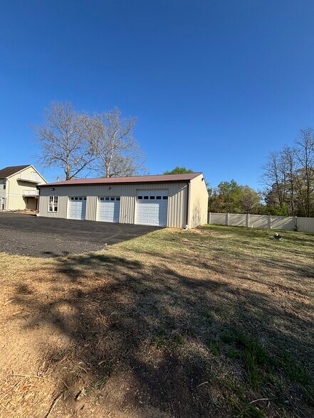 28795 Three Notch Rd, Mechanicsville, MD for lease - Building Photo - Image 3 of 16