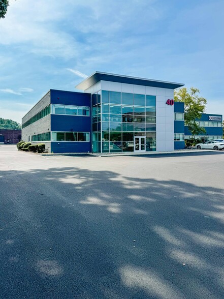 40 Shawmut Rd, Canton, MA for lease - Building Photo - Image 3 of 6