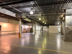 600 Boyce Rd, Pittsburgh, PA for sale Interior Photo- Image 2 of 27