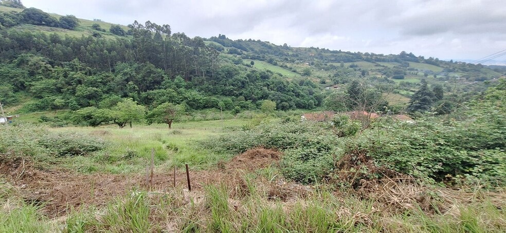 Camín del Pioyu, S/N, Gijón, Asturias for sale - Building Photo - Image 3 of 22