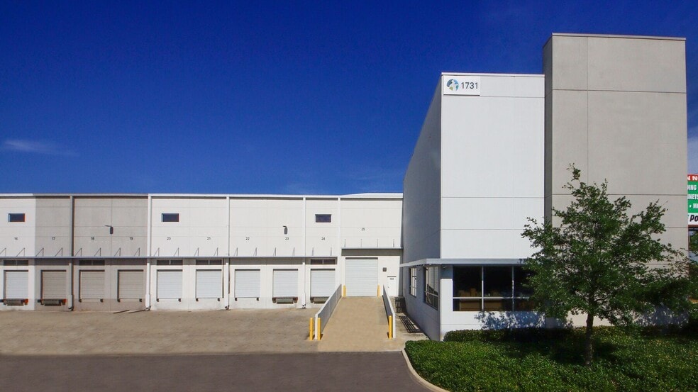 1501 W Copans Rd, Pompano Beach, FL for lease - Building Photo - Image 1 of 4