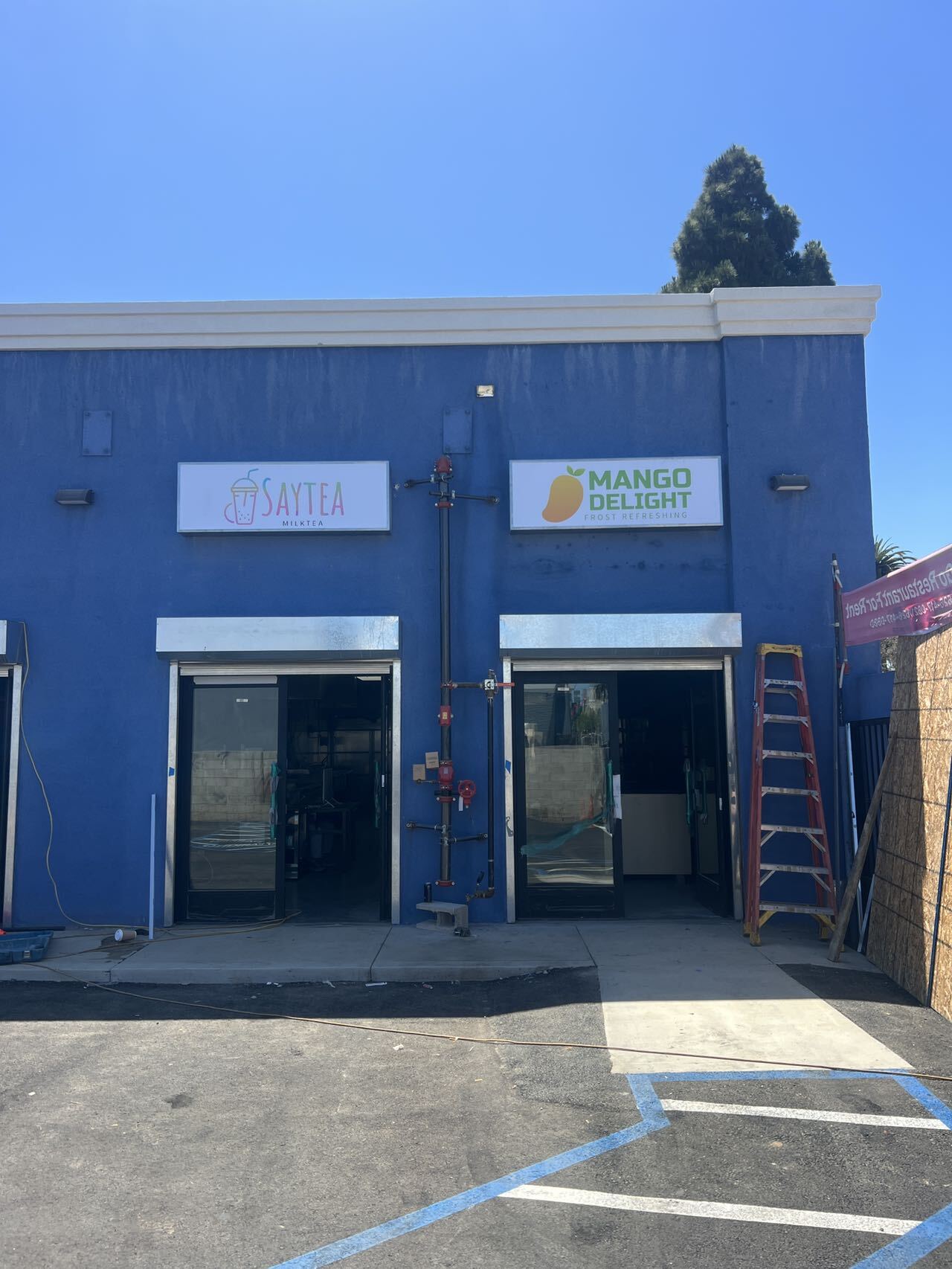 222 E 10th St, Long Beach, CA for lease Primary Photo- Image 1 of 14