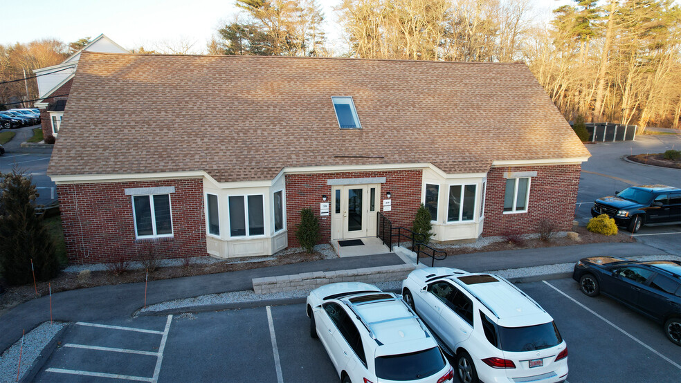 175 38-39 Derby St, Hingham, MA for lease - Building Photo - Image 1 of 8