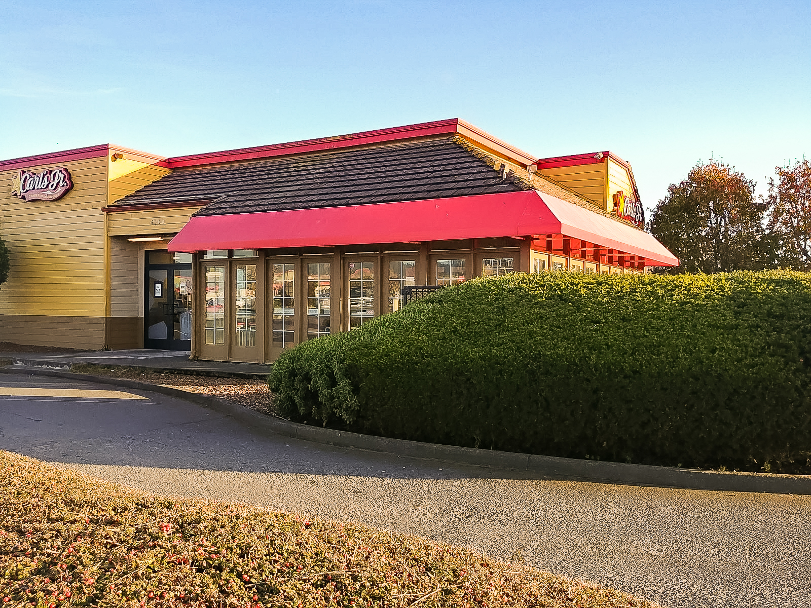 4900 Valley West Blvd W, Arcata, CA for sale Building Photo- Image 1 of 1