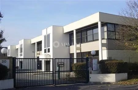 Office in Lognes for lease Building Photo- Image 1 of 5